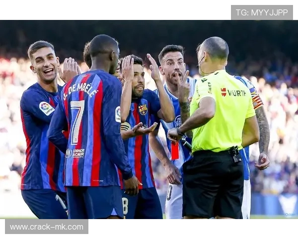 阿尔巴职业生涯回顾：从青训新星到西甲传奇的辉煌征程