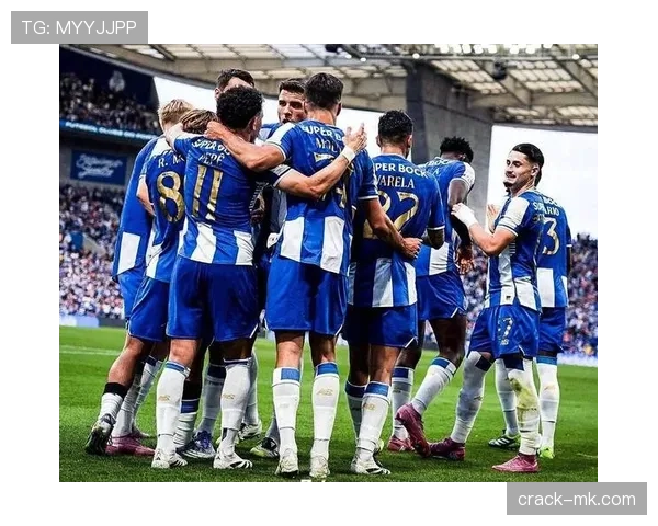 波尔图锋线火力全开,进攻组合再创佳绩 波尔图锋线火力全开,进攻组合再创佳绩